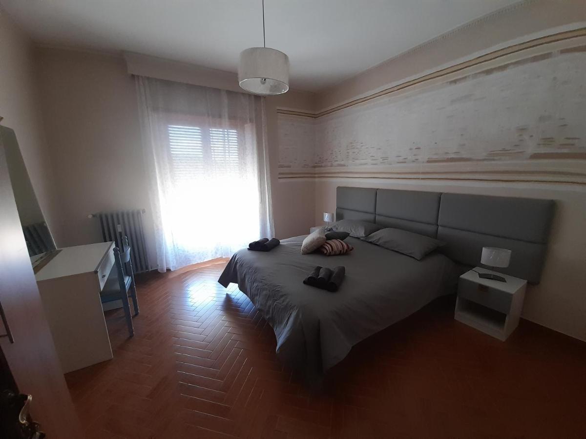 Apartamento Dreamhouse LʼAquila Exterior foto