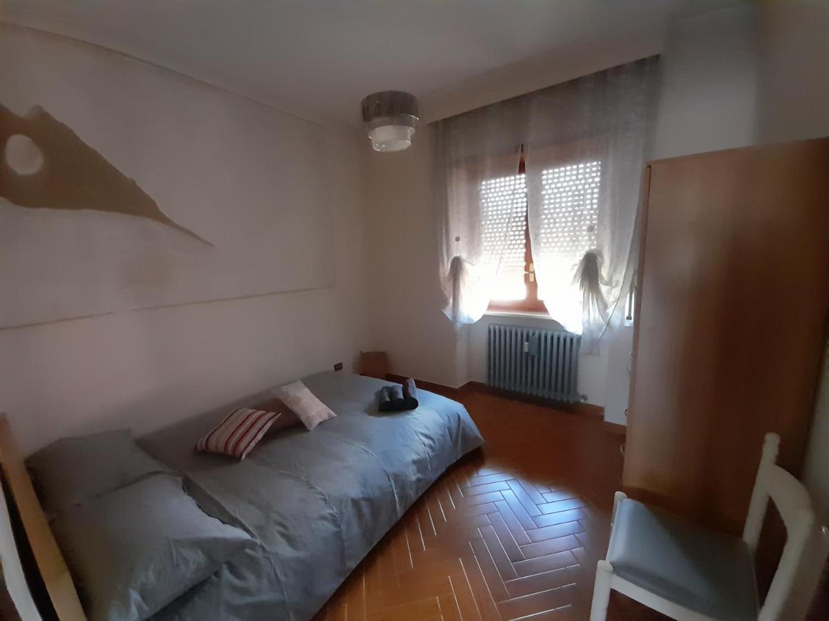 Apartamento Dreamhouse LʼAquila Exterior foto